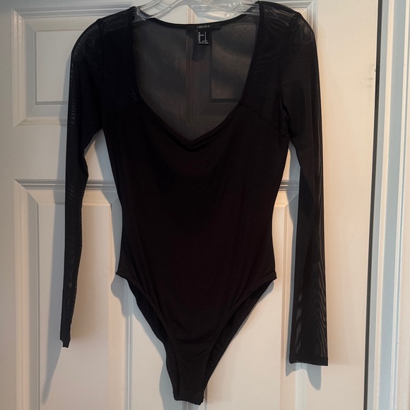 Forever 21 Tops - Forever 21 Black Fitted Bodysuit